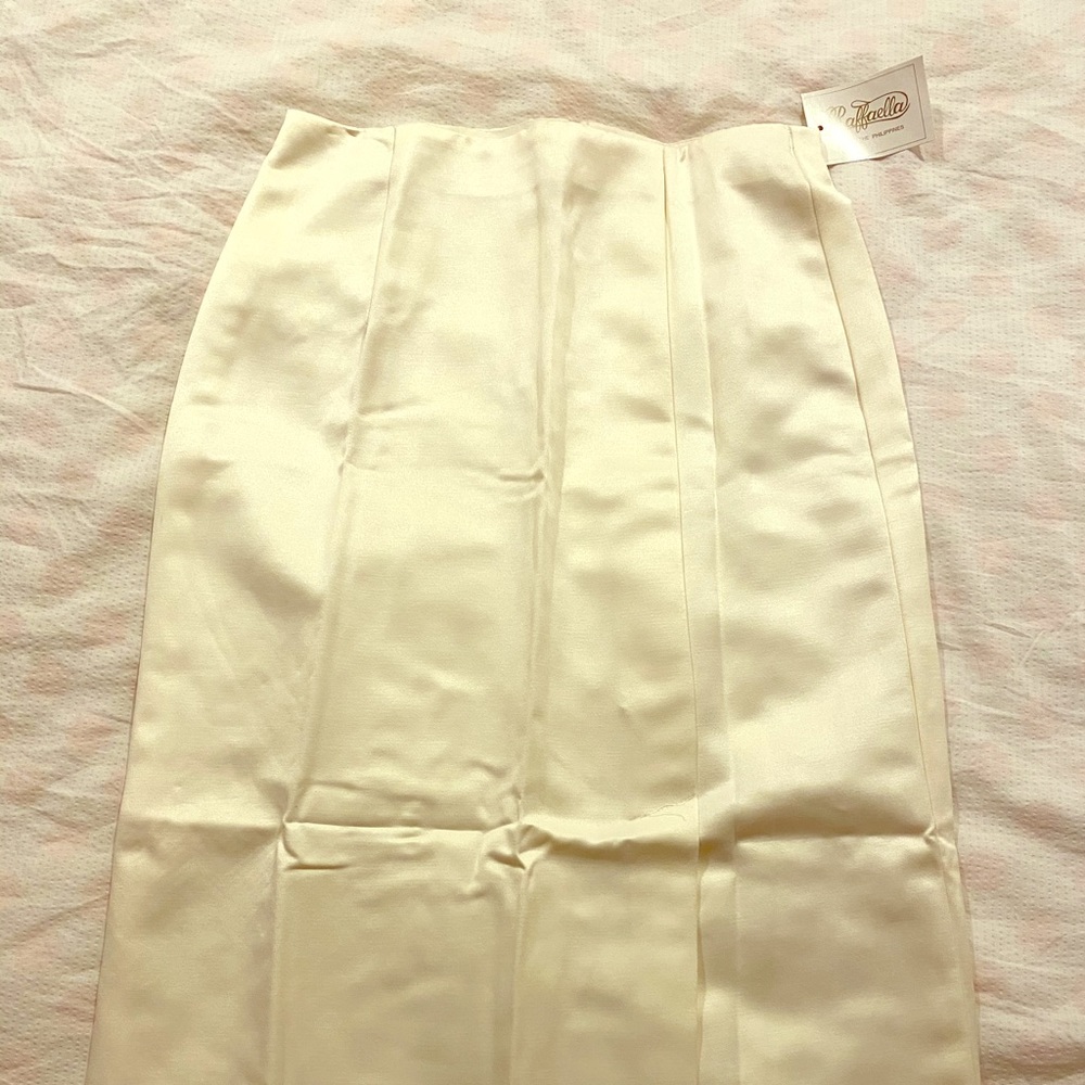 Filipino clothing - ivory white skirt with barong
